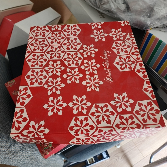 Marshall Fields Store Christmas Box Vintage - Picture 7 of 10